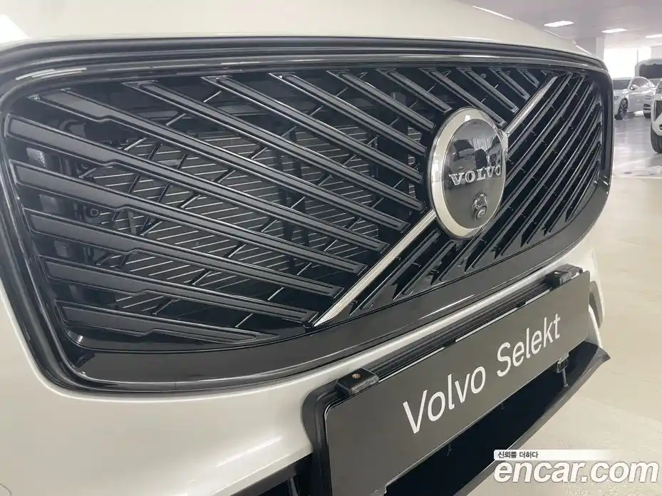 Volvo XC60 2026 2.0 Автомат в Москве № 230735, фото 19