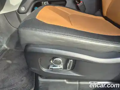 Land Rover Defender 2023 3.0 Автомат в Москве № 231331, миниатюра 11