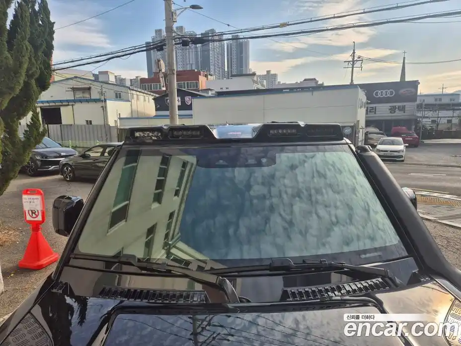 Land Rover Defender 2023 3.0 Автомат в Москве № 231331, фото 14