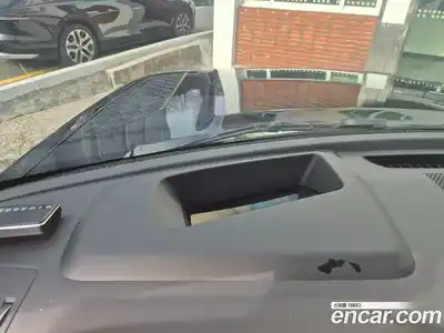 Land Rover Defender 2023 3.0 Автомат в Москве № 231331, миниатюра 8