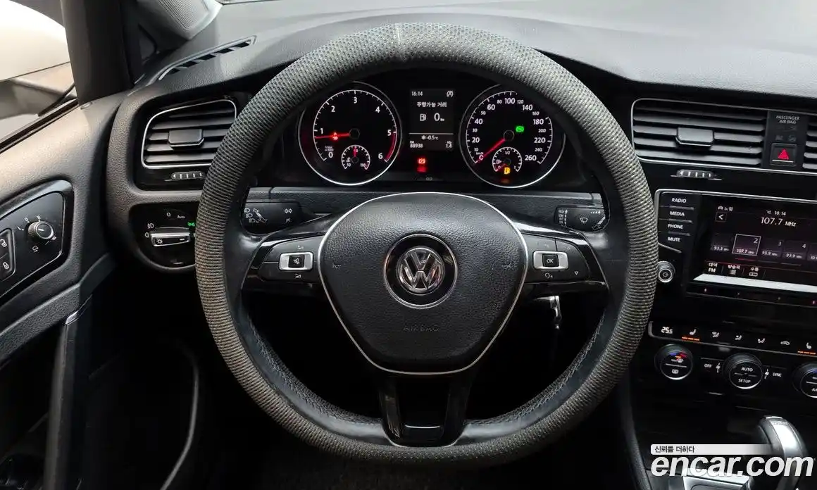 Volkswagen Golf 2014 2.0 Автомат в Москве № 231566, фото 13
