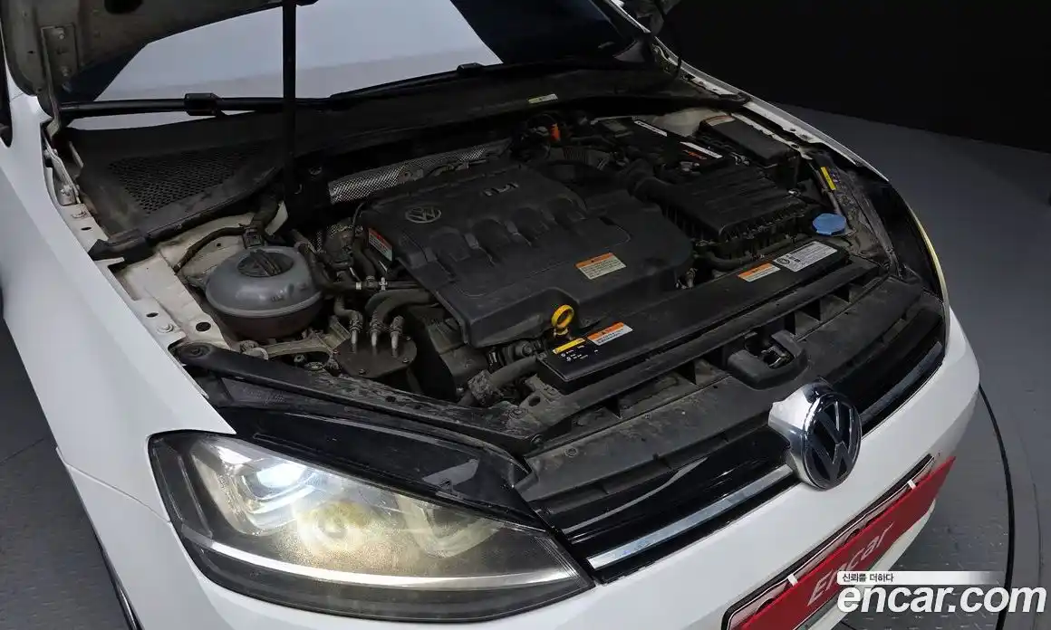 Volkswagen Golf 2014 2.0 Автомат в Москве № 231566, фото 6