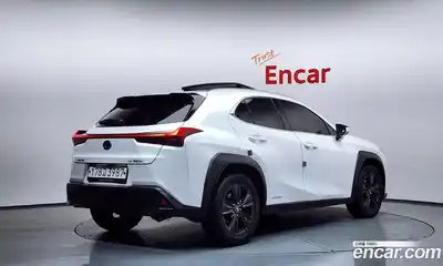 Lexus UX 2019 2.0 Автомат в Москве № 232003, миниатюра 6