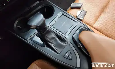 Lexus UX 2019 2.0 Автомат в Москве № 232003, миниатюра 7