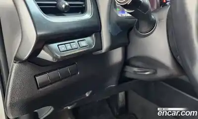 Lexus UX 2019 2.0 Автомат в Москве № 232003, миниатюра 8