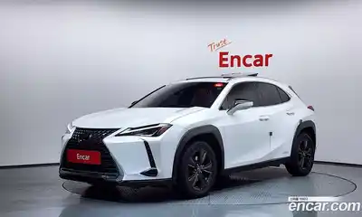 Lexus UX 2019 2.0 Автомат в Москве № 232003, миниатюра 9