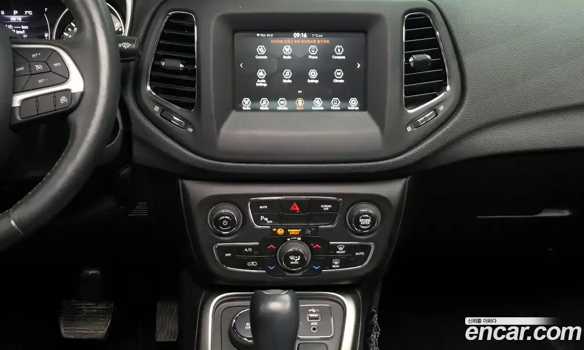 Jeep Compass 2019 2.4 Автомат в Москве № 232388, фото 6
