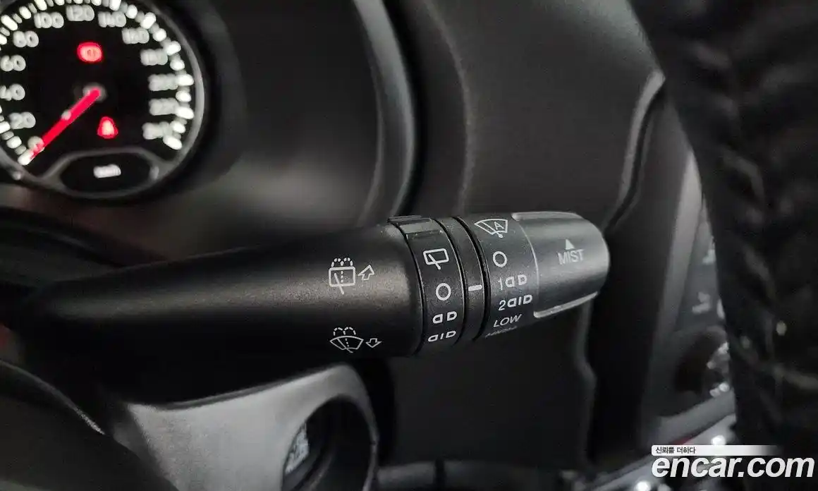 Jeep Renegade 2016 2.4 Автомат в Москве № 232613, фото 17