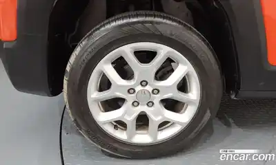 Jeep Renegade 2016 2.4 Автомат в Москве № 232613, миниатюра 2