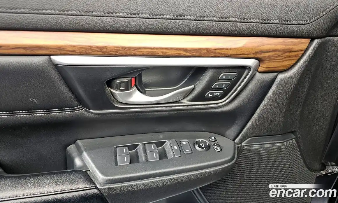 Honda CR-V 2017 1.5 Автомат в Москве № 232944, фото 11