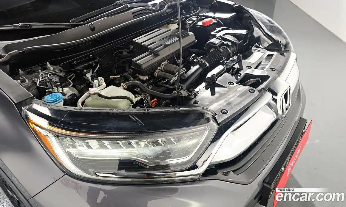 Honda CR-V 2017 1.5 Автомат в Москве № 232944, фото 4