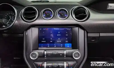 Ford Mustang 2022 5.0 Автомат в Москве № 233212, миниатюра 6