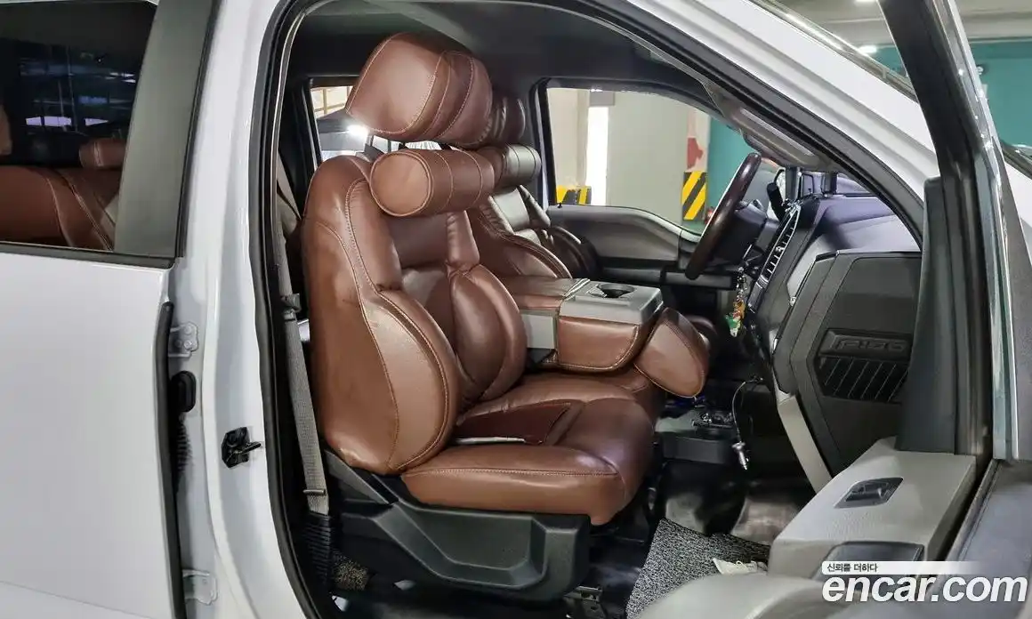 Ford F150 2016 5.0 Автомат в Москве № 233318, фото 12