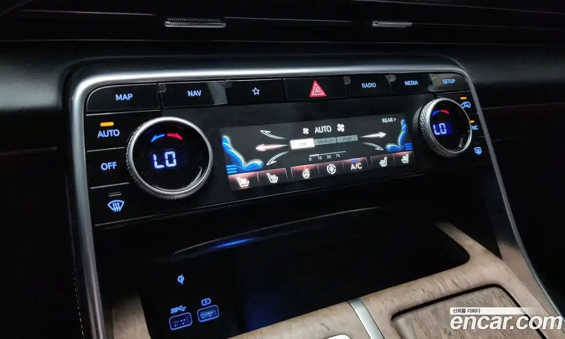 Genesis GV80 2023 2.5 Автомат в Москве № 23363, фото 7