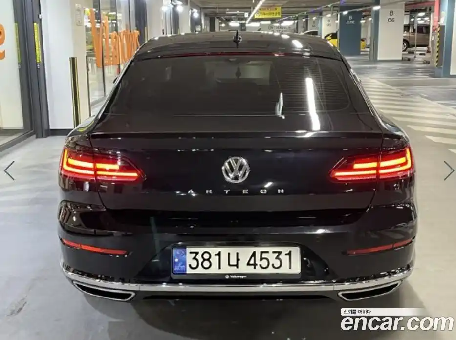 Volkswagen Arteon 2018 2.0 Автомат в Москве № 255083, фото 5