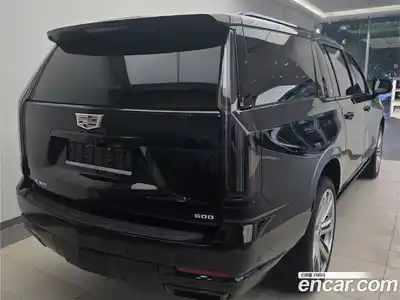 Cadillac Escalade, 2025