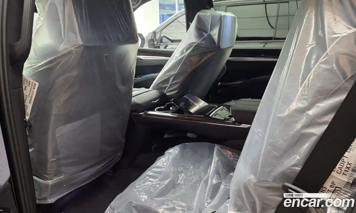 Cadillac Escalade 2025 6.2 Автомат в Москве № 256496, фото 6