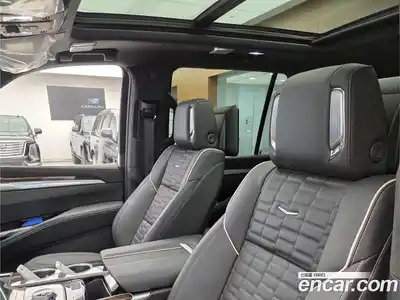 Cadillac Escalade 2025 6.2 Автомат в Москве № 256496, миниатюра 8