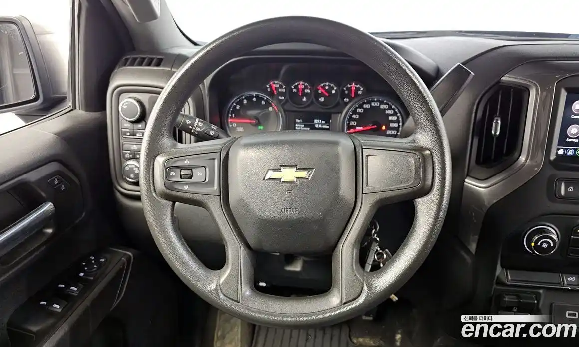 Chevrolet Silverado 2020 5.3 Автомат в Москве № 260440, фото 13