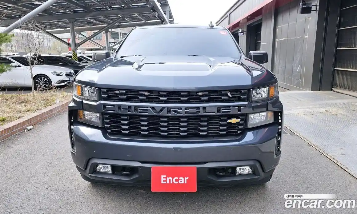 Chevrolet Silverado 2020 5.3 Автомат в Москве № 260440, фото 3