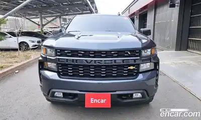 Chevrolet Silverado 2020 5.3 Автомат в Москве № 260440, миниатюра 3