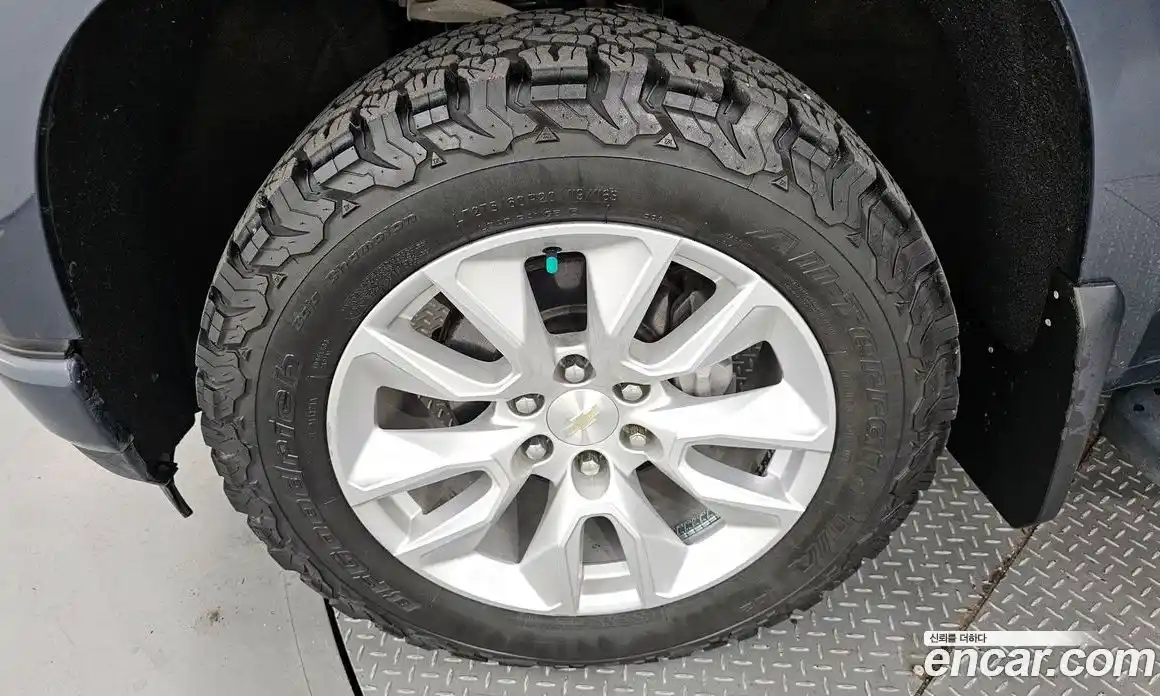 Chevrolet Silverado 2020 5.3 Автомат в Москве № 260440, фото 5