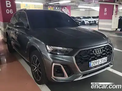 Audi Q5 2024 2.0 Автомат в Москве № 269343, миниатюра 2
