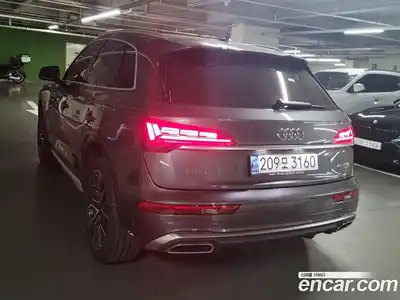 Audi Q5 2024 2.0 Автомат в Москве № 269343, миниатюра 4
