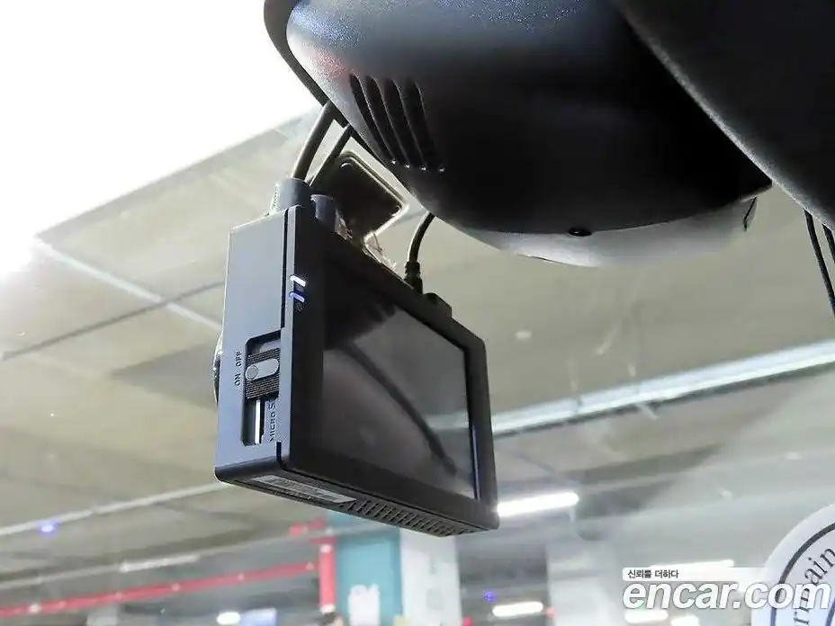 Renault SM6 2017 2.0 Автомат в Москве № 277263, фото 15