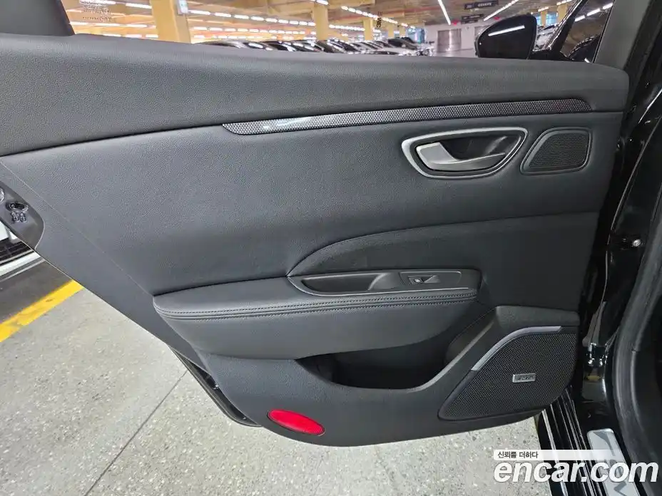 Renault SM6 2017 2.0 Автомат в Москве № 277279, фото 18