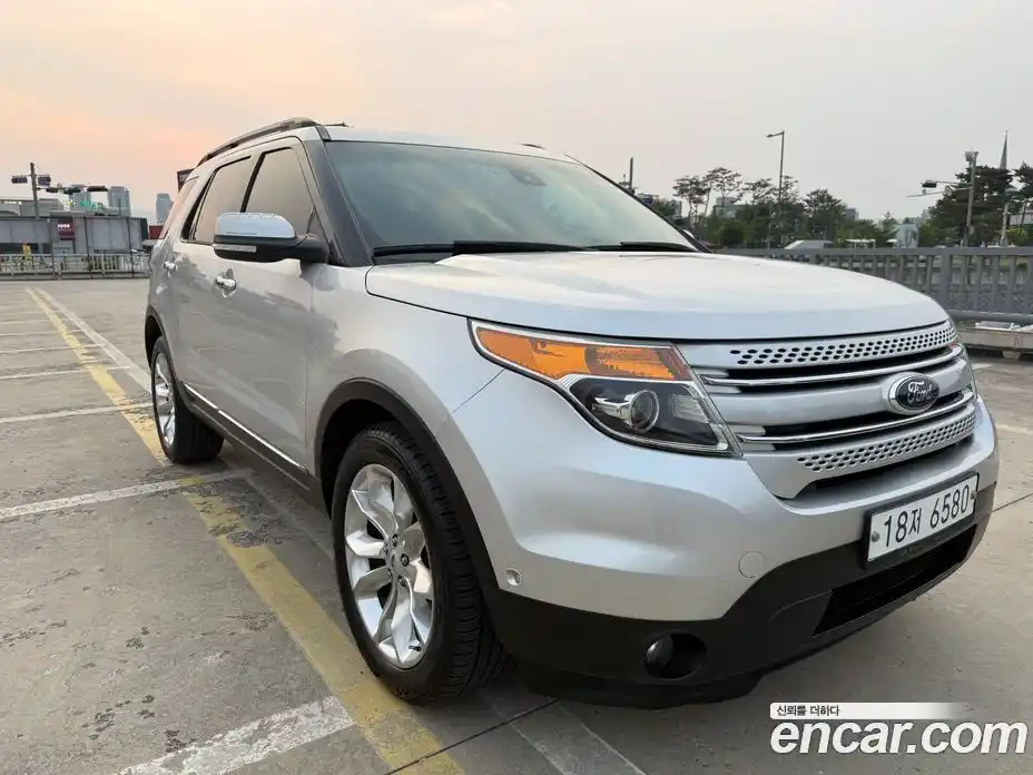 Ford Explorer 2015 3.5 Автомат в Москве № 282148, фото 12