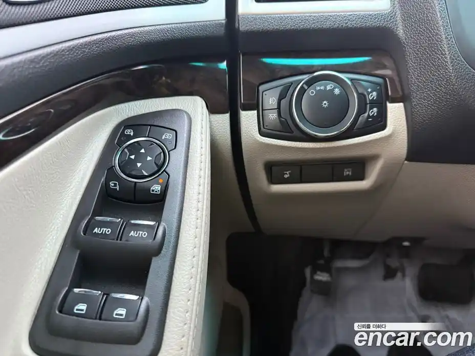 Ford Explorer 2015 3.5 Автомат в Москве № 282148, фото 20