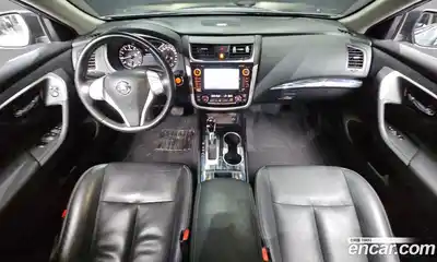 Nissan Altima 2018 2.5 Автомат в Москве № 285042, миниатюра 7