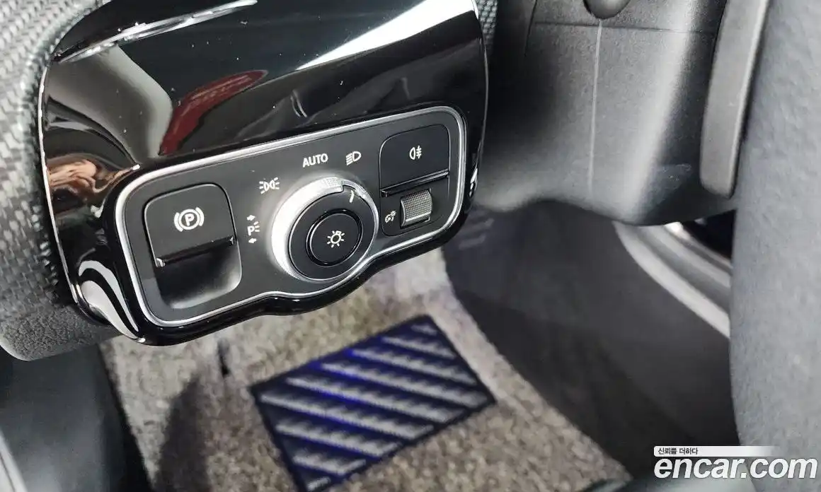 Mercedes-Benz A-Class 2019 2.0 Автомат в Москве № 288033, фото 11