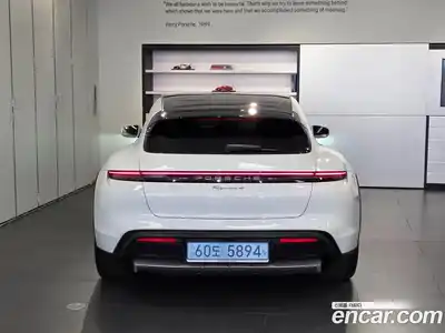 Porsche Taycan 2025 0.1 Автомат в Москве № 297134, миниатюра 4