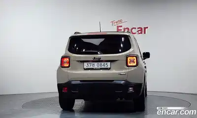 Jeep Renegade 2016 2.4 Автомат в Москве № 302251, миниатюра 6