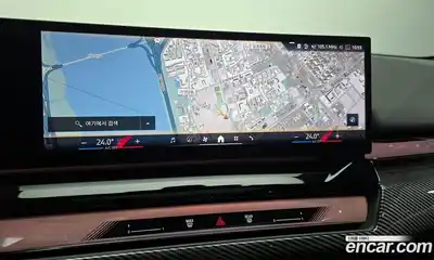 BMW 5-Series 2025 2.0 Автомат в Москве № 302420, миниатюра 8