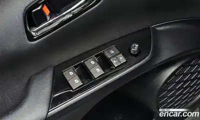 Toyota Prius 2017 1.8 Автомат в Москве № 302464, миниатюра 10