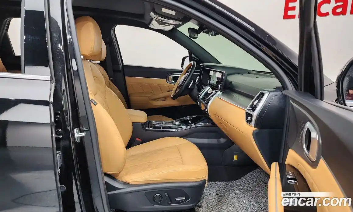 Kia Sorento 2023 2.2 Автомат в Москве № 307068, фото 15