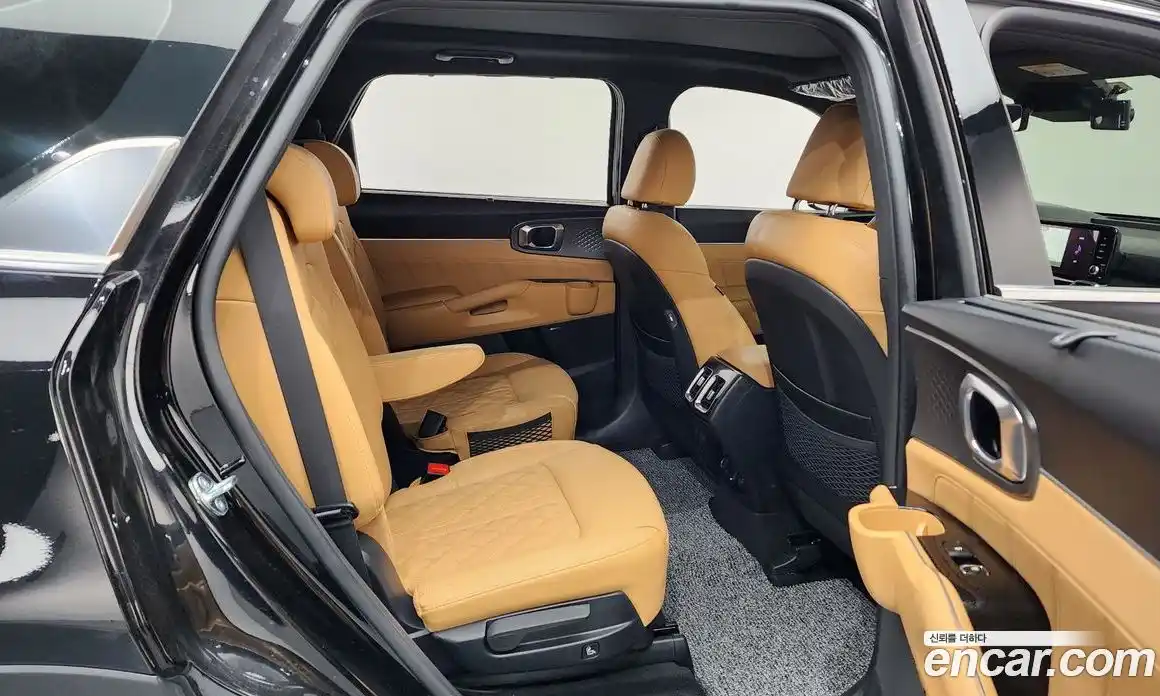 Kia Sorento 2023 2.2 Автомат в Москве № 307068, фото 16