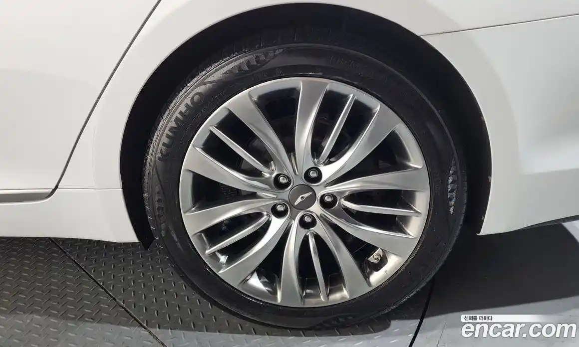 Genesis G80 2017 3.3 Автомат в Москве № 309065, фото 8