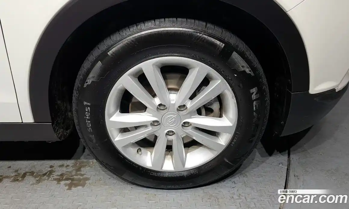 SsangYong TIBOLI 2016 1.6 Автомат в Москве № 31712, фото 20