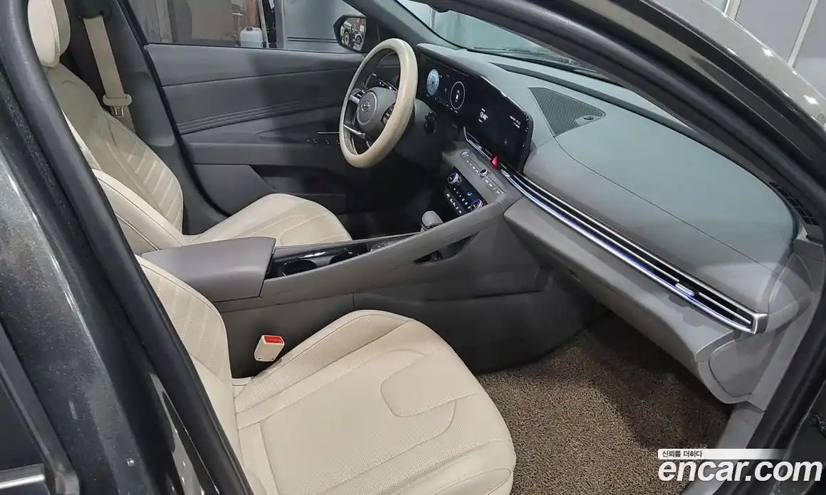 Hyundai Avante 2023 1.6 Автомат в Москве № 319264, фото 13