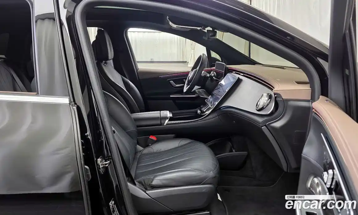 Mercedes-Benz EQE 2023 0.3 Автомат в Москве № 321830, фото 18