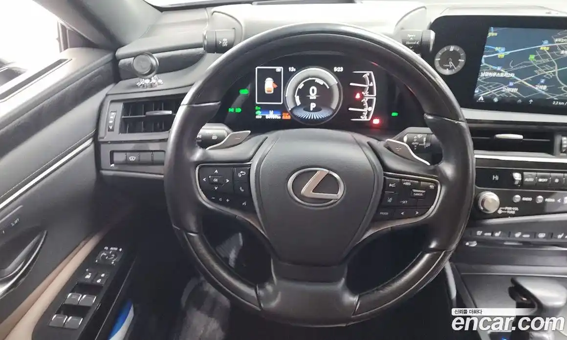 Lexus ES 2022 2.5 Автомат в Москве № 329577, фото 16