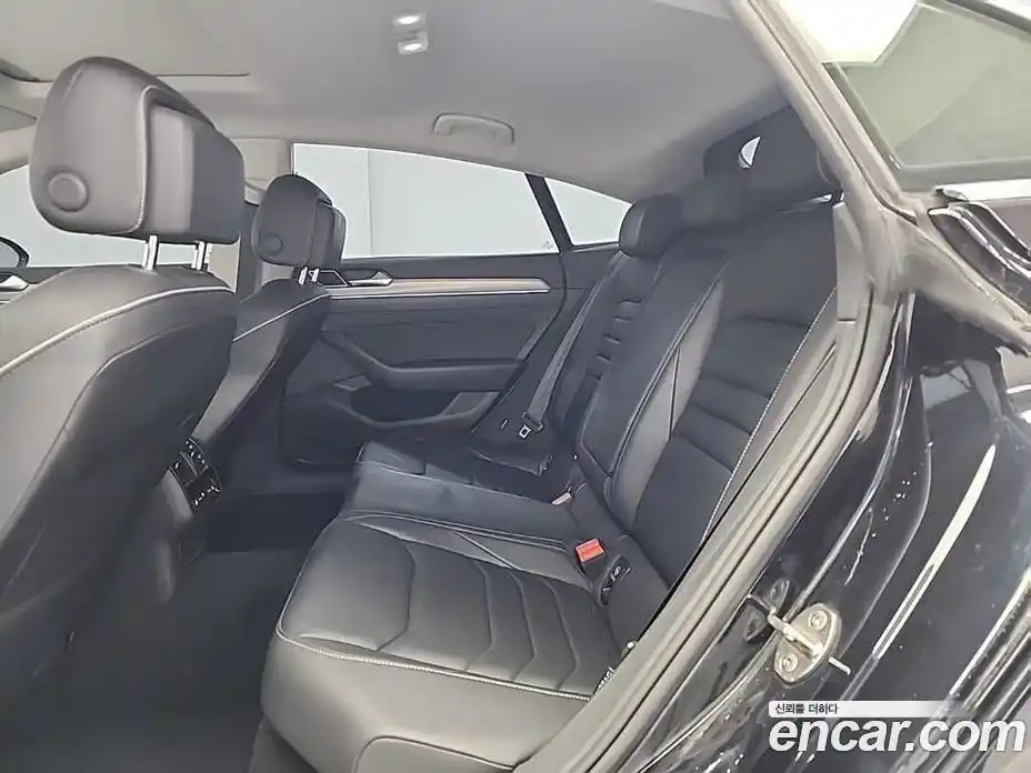 Volkswagen Arteon 2019 2.0 Автомат в Москве № 334566, фото 12