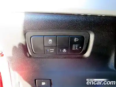 SsangYong Korando 2018 2.2 Автомат в Москве № 33645, миниатюра 12