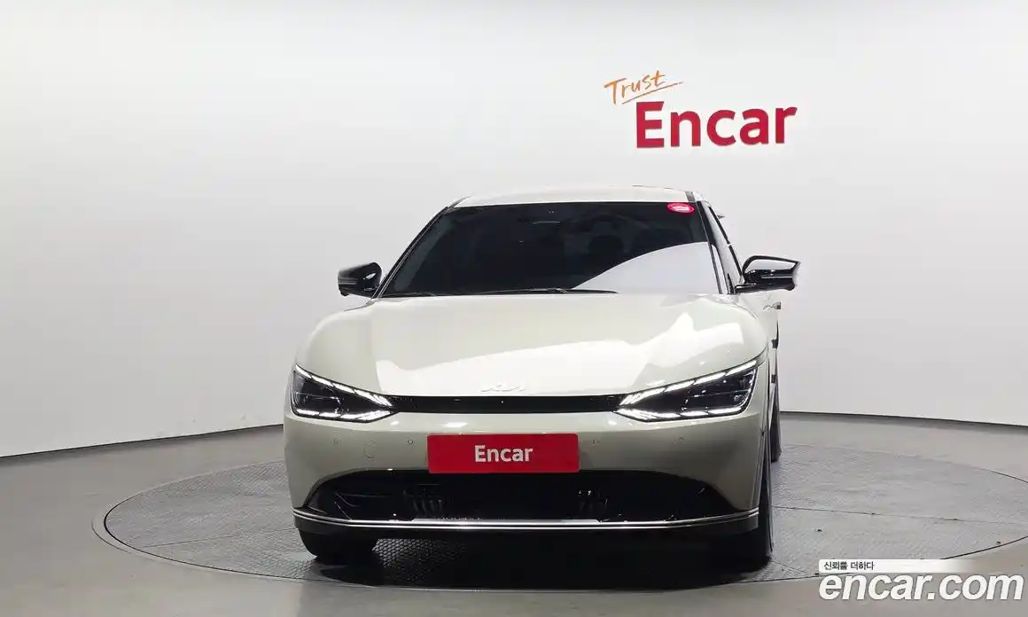 Kia EV6 2023 0.1 Автомат в Москве № 338780, фото 19