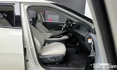 Kia EV6 2023 0.1 Автомат в Москве № 338780, миниатюра 2