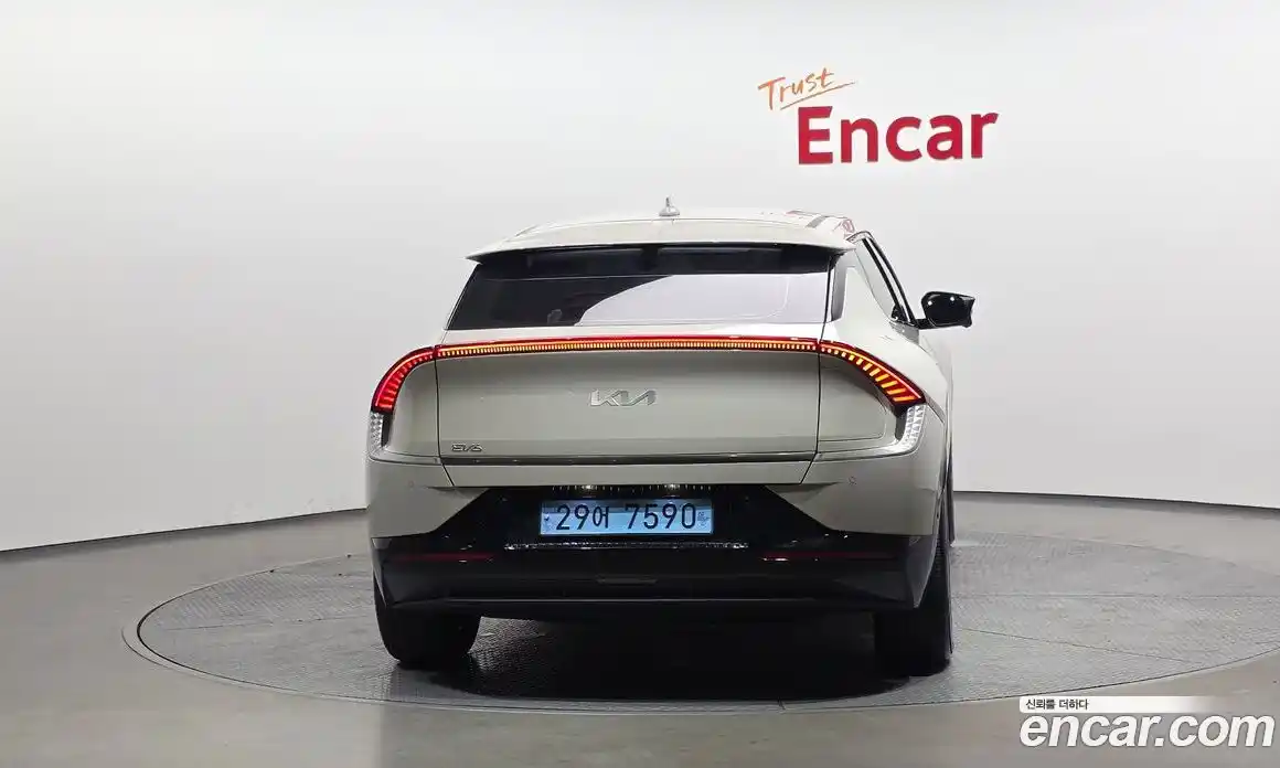 Kia EV6 2023 0.1 Автомат в Москве № 338780, фото 7